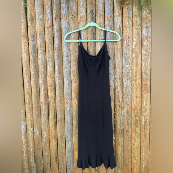 GUESS Black Midi Cocktail Dress with Ruffle Bottom - Picture 1 of 4